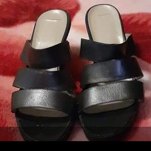 💙3/$12.00💙VTG:Vera Cuoio Vintage leather strap clogs